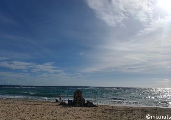 日によって海の色は変わる