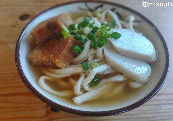 きしもと食堂の沖縄そば